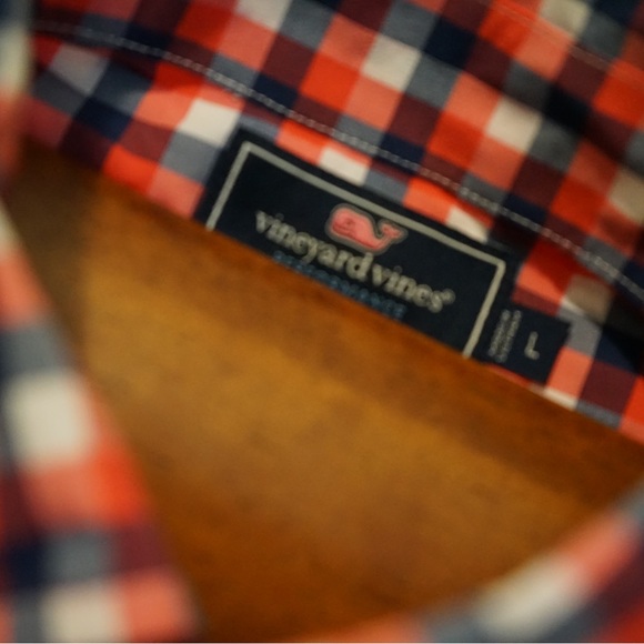 Vineyard vines Men’s Shirt - Picture 3 of 5
